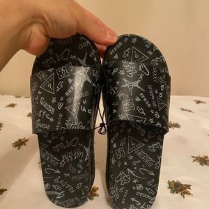 Meet your Posher, Lovely